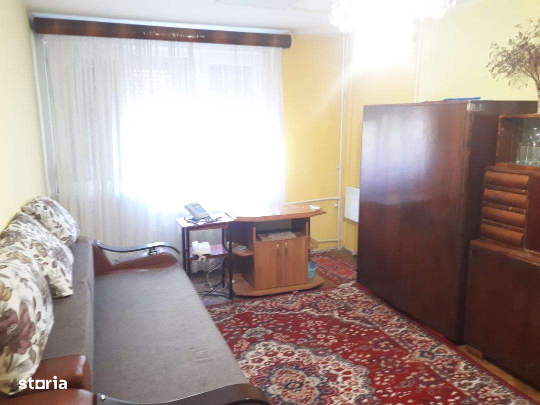 Apartament 2 camere Tiglina3 et2/4 ,simplu pret 55 000 euro-0