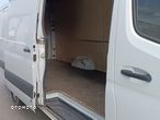 Mercedes-Benz Sprinter - 8