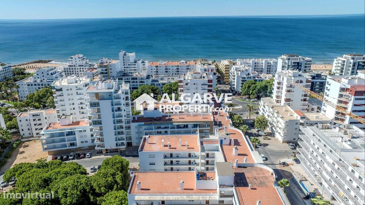 T2 ultimo andar com  vista mar a 200 metros da praia em Quarteira, Alg - Grande imagem: 2/28