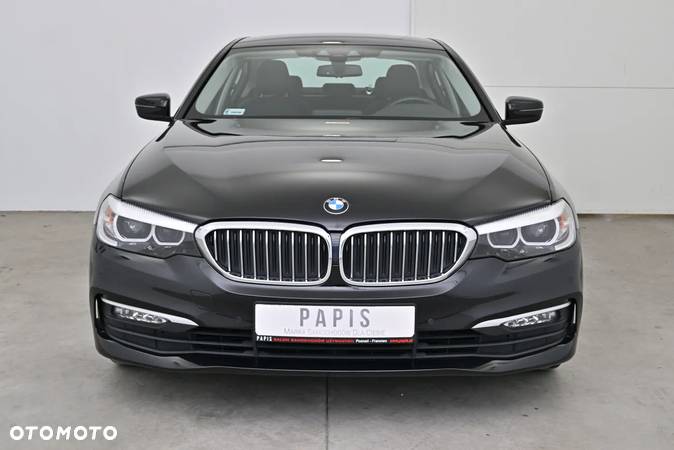 BMW Seria 5 520d Efficient Dynamics Edition - 12