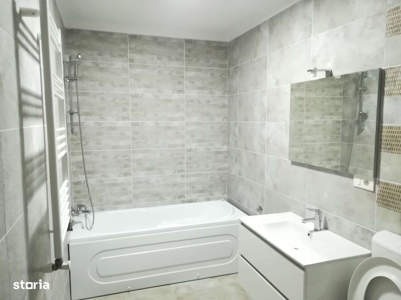 Apartament 2 camere, zona Grand Arena-Postalionului - Imagine principală: 4/4