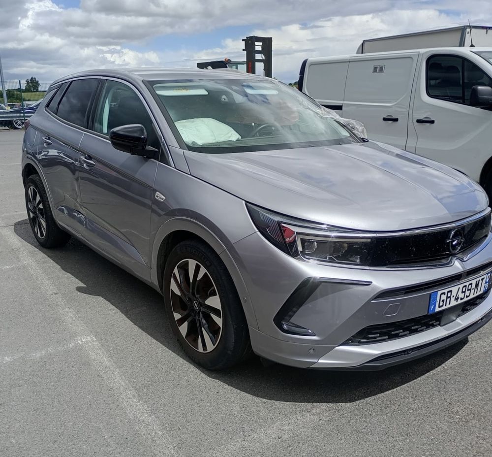 Opel Grandland 1.5 D Automatik Business Elegance 2023
