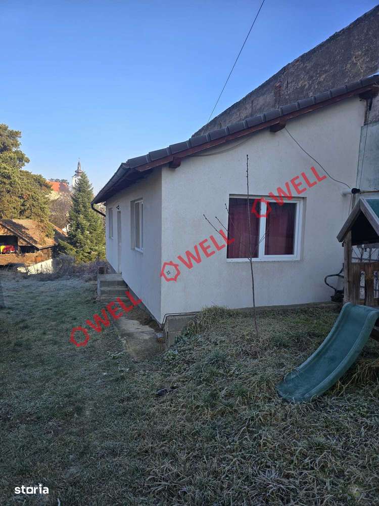 Casă din lemn de vânzare pe teren de 896 m²! - Imagine principală: 3/10