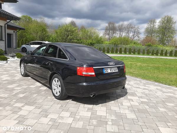 Audi A6 2.0T FSI Multitronic - 12