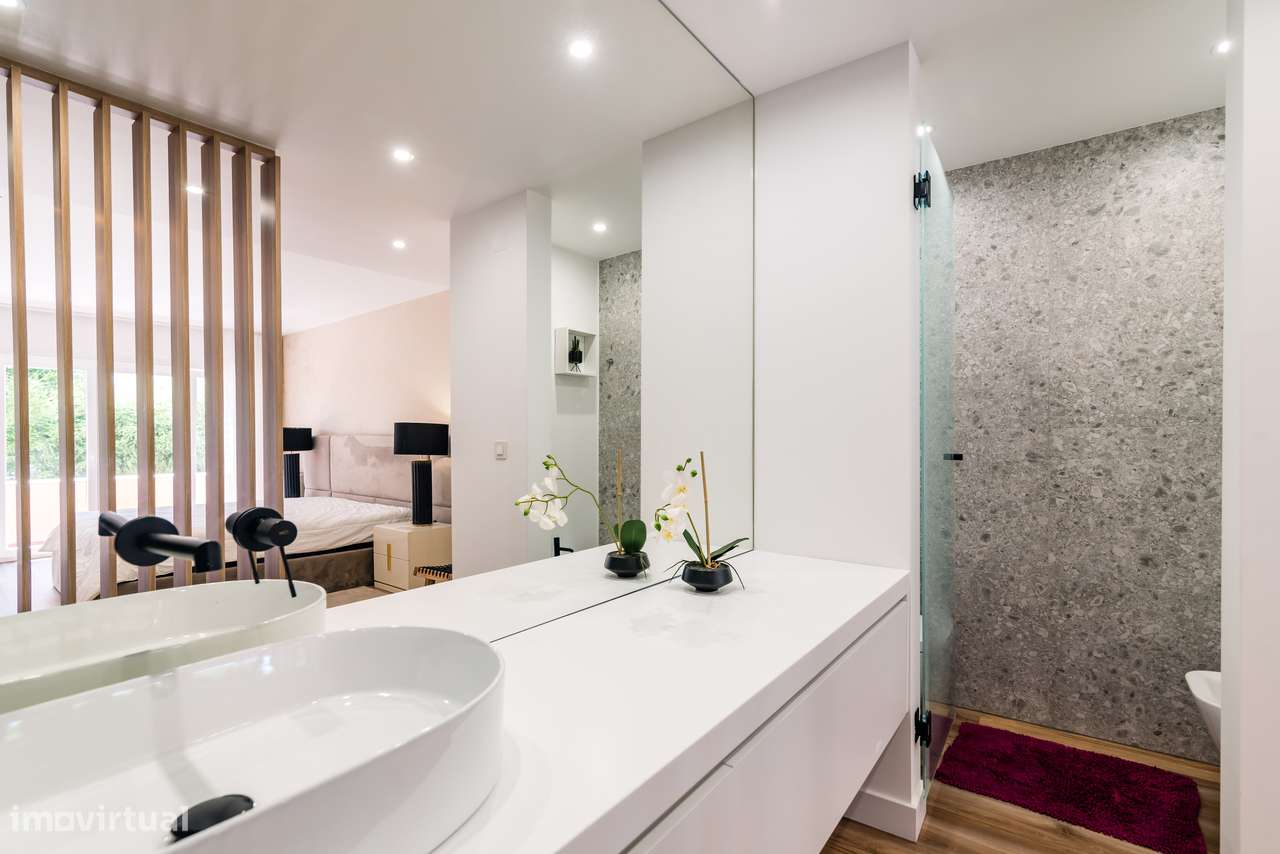 T3 duplex Belas Clube de Campo | parqueamento | varanda-27