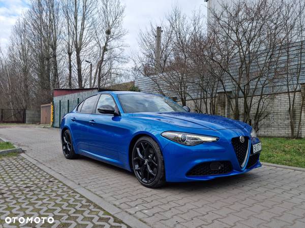 Alfa Romeo Giulia 2.0 Turbo 16V AT8 Veloce - 2