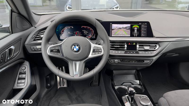 BMW Seria 2 218d M Sport - 21