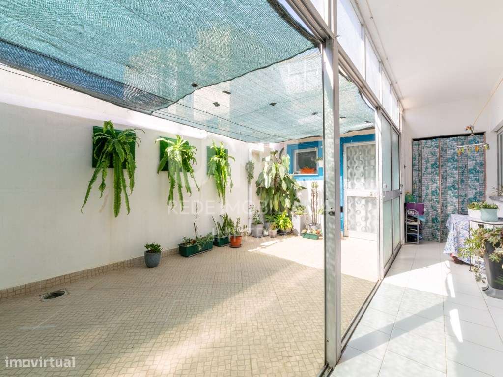 FANTÁSTICO APARTAMENTO T3 C/ TERRAÇO E ELEVADOR CENTRO MONTIJO-16