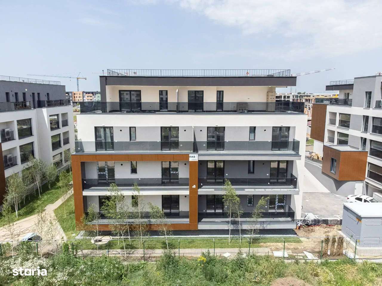 FINALIZAT 3 Camere Panouri Fotovoltaice Pompa Caldura - Imagine principală: 3/18