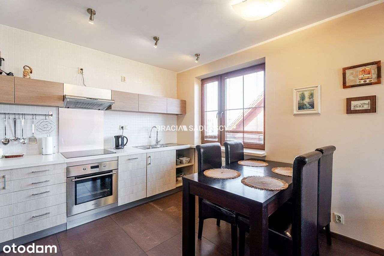 Przestronne mieszkanie z dużym tarasam / parking-6