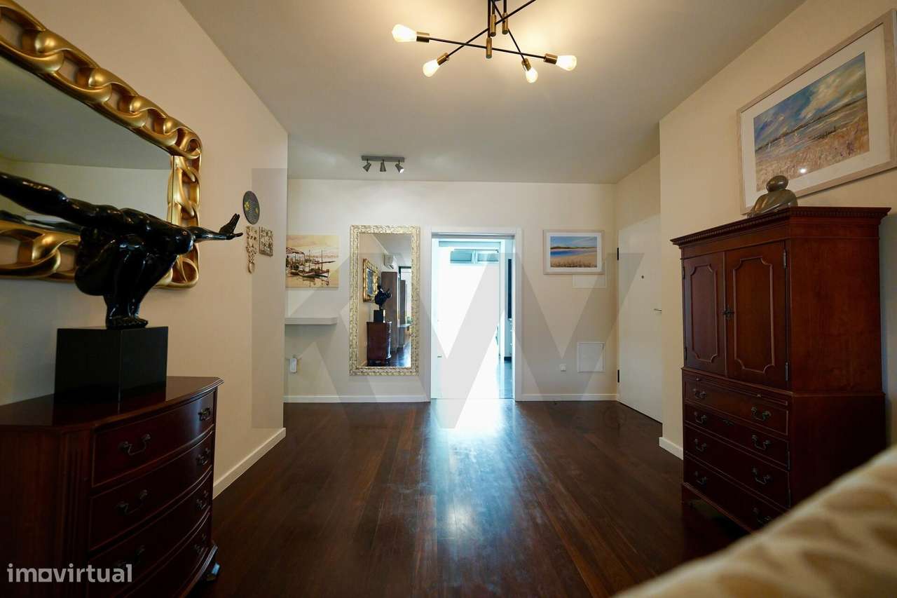 Apartamento T2 nas Madalenas com 170 m2 de área bruta, último piso.-18