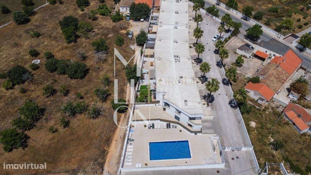 Moradia T3 Exclusiva em Condomínio Privado – Ferreiras / Albufeira-1