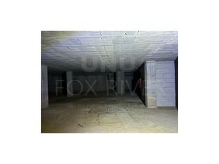 Garagem com capacidade de 48 lugares - Grande imagem: 3/12