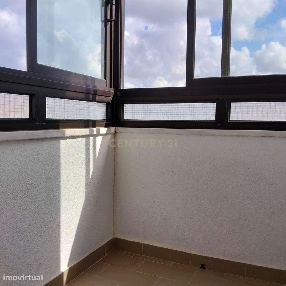 Venda de Apartamento T1 - Cacém-8