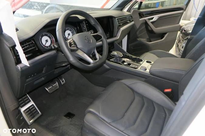 Volkswagen Scirocco 2.0 TDI DSG - 8