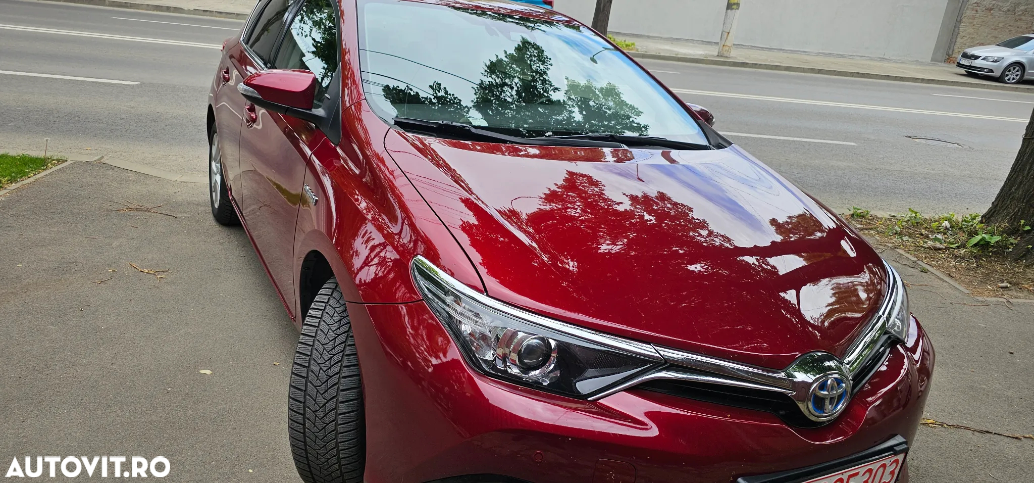 Toyota Auris 1.8 VVT-i Hybrid Automatik Edition S+ - 7