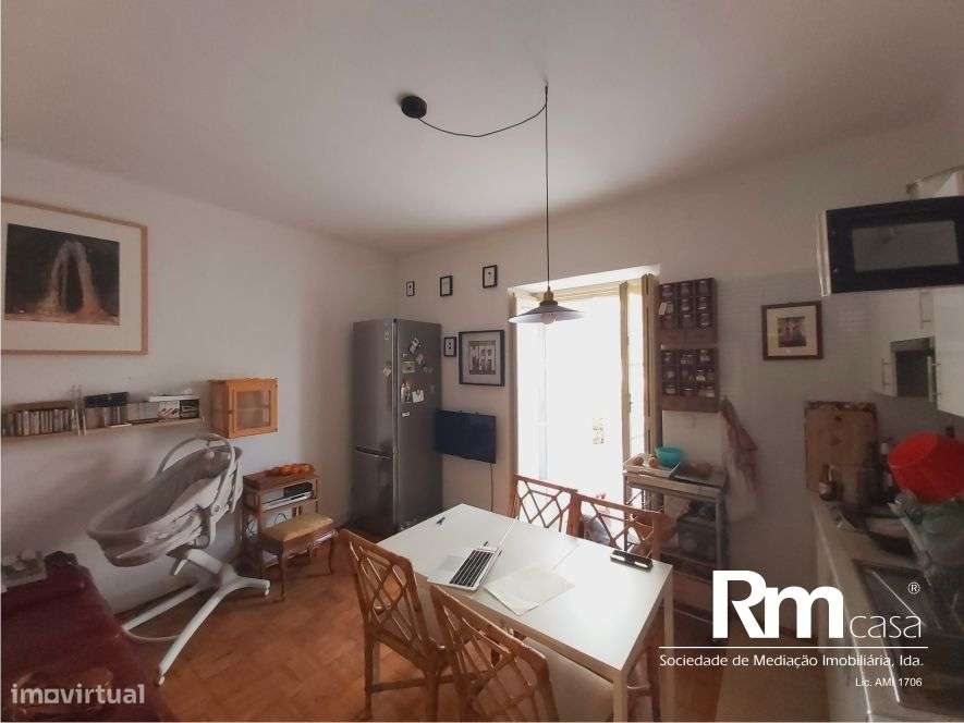 excelente prédio na Av. Emidio Navarro, junto ao Parque da Cidade-14