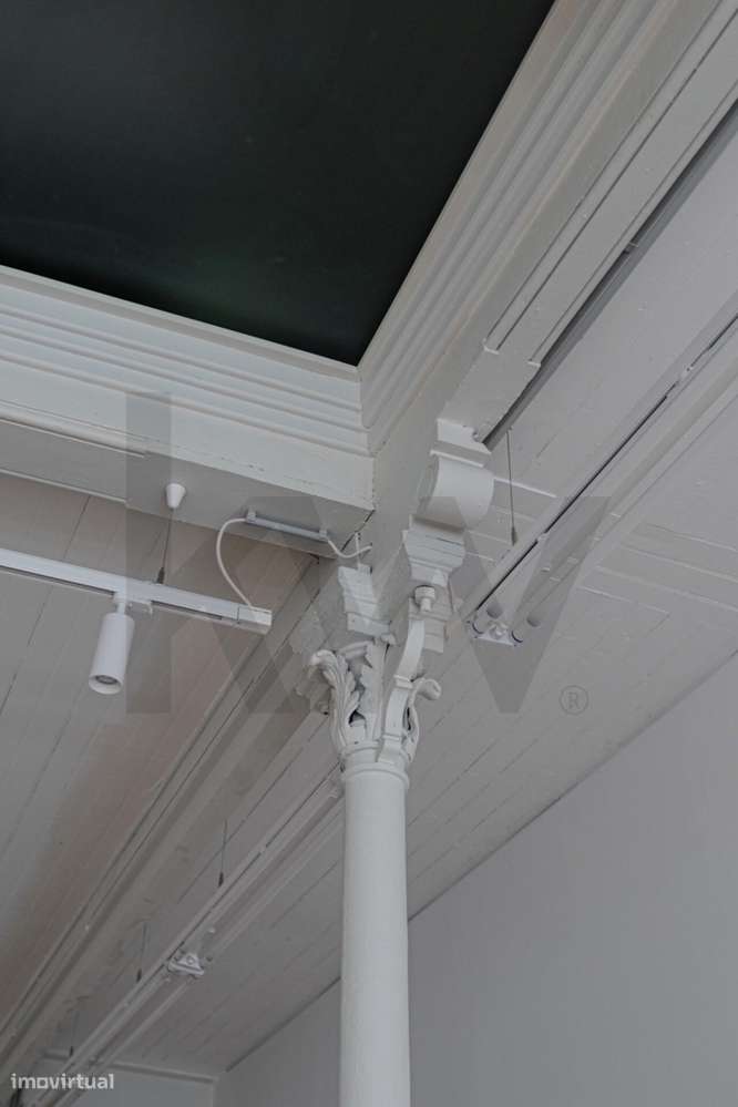 Espaço comercial Galeria/Atelier de dois pisos  | 240m2 | Rua da Boavi - Grande imagem: 4/22
