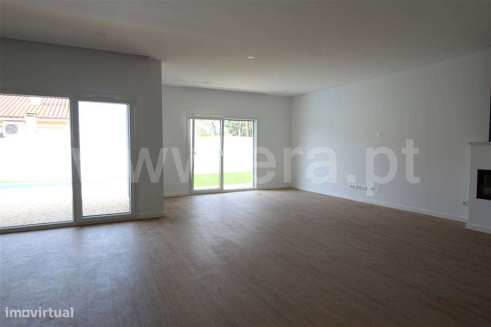 Moradia Isolada 4 quartos, Venda - Grande imagem: 5/30