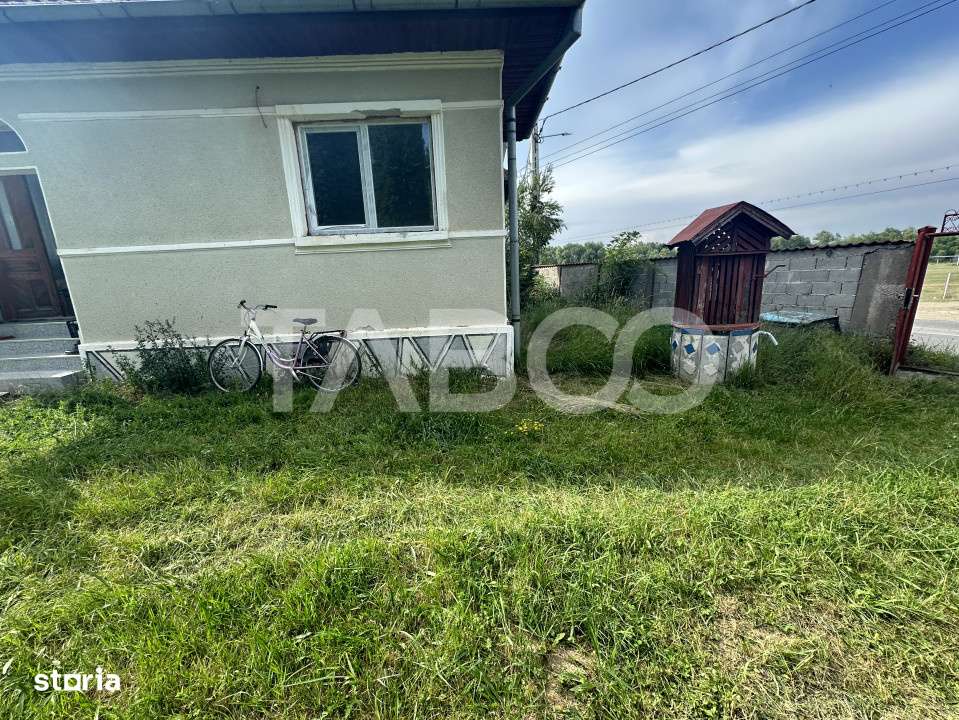 Casa 3 camere 5335 teren liber garaj si anexe  in Sinca Veche - Imagine principală: 4/16