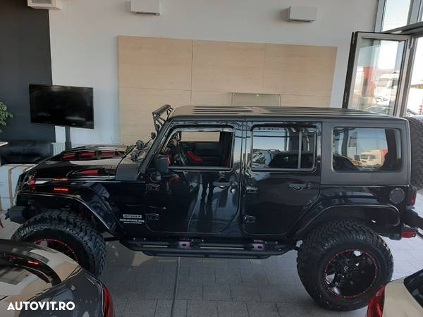 Jeep Wrangler Unlimited 3.6 V6 AT Rubicon - 6