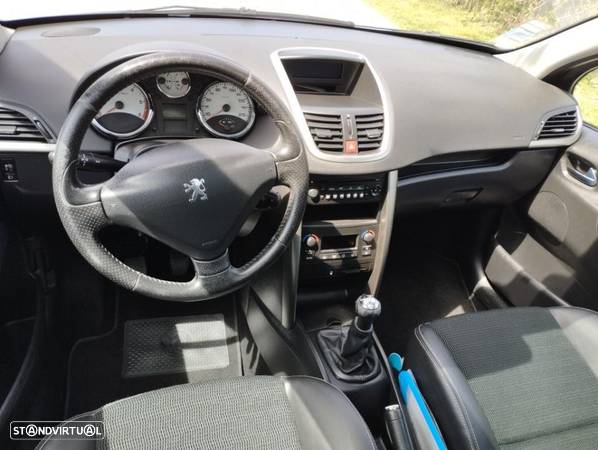 Peugeot 207 SW 1.6 HDi Outdoor FAP - 7