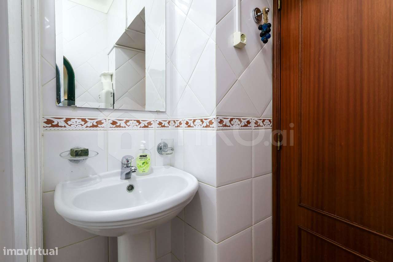 QUINTA T7 COM ALOJAMENTO LOCAL, RESTAURANTE, PISCINA E LAGO EM BEJA SÃ-17
