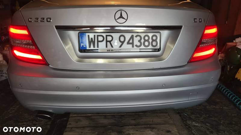 Mercedes-Benz Klasa C 220 (BlueTEC) d 7G-TRONIC - 10