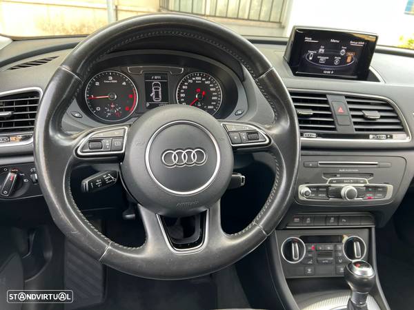 Audi Q3 2.0 TDI quattro Sport S tronic - 24