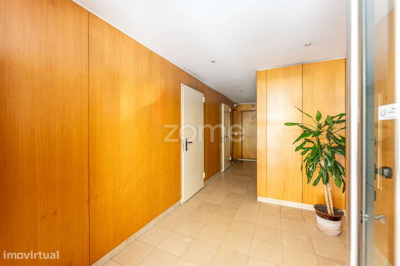 T2 com Varanda, Lugar de garagem e arrumos na Cidade Jovem - Rio Tinto - Grande imagem: 4/56