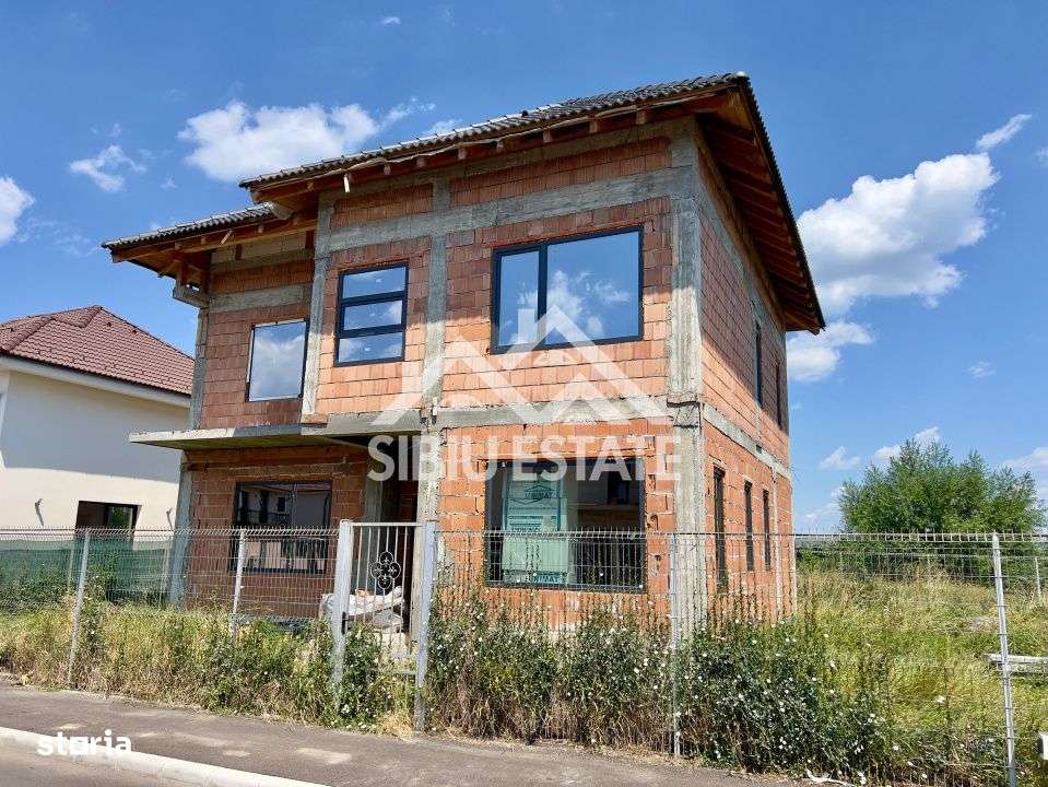 Casa individuala noua moderna curte mare Cartierul Tineretului, Sibiu - Imagine principală: 3/9