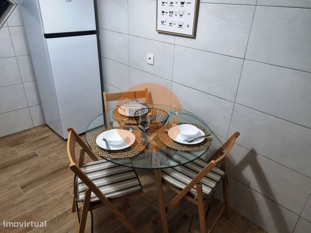 Apartamento em Altura para Arrendamento de 15 de Setembro a 16 de J... - Grande imagem: 5/21