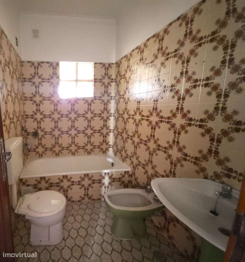 Apartamento T4 com piscina e garagem - Grande imagem: 5/34