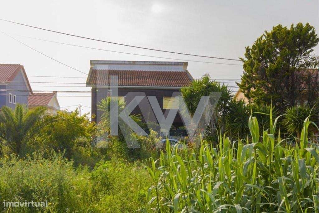Excelente oportunidade em Fernão Ferro, propriedade de 1000m2 com mora - Grande imagem: 4/60