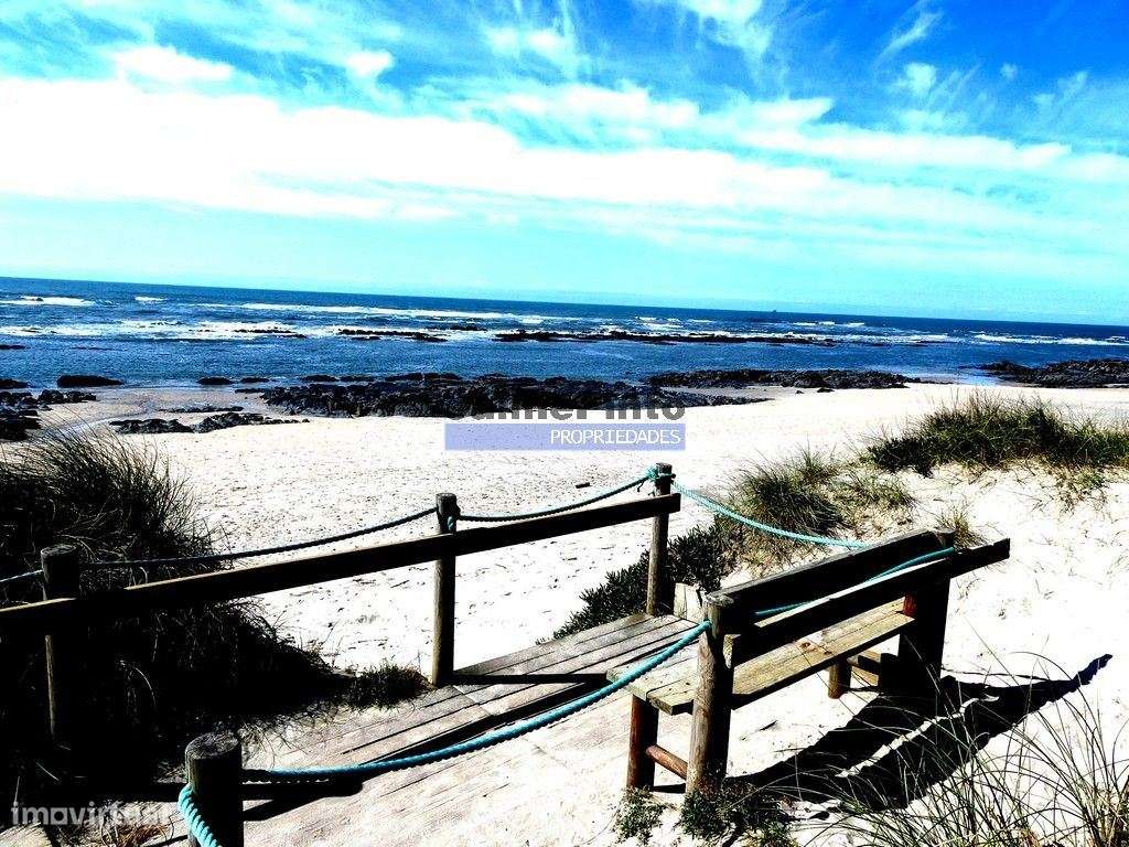 Terreno urbano p/ construção 4 MORADIAS c/ piscina ou APARTAMENTOS....-6