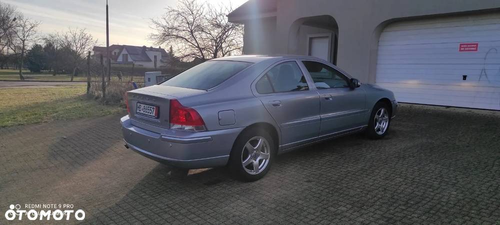 Volvo S60 2.4D Diament - 14