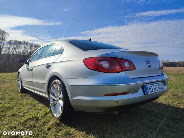 Volkswagen Passat 1.8 TSI Exclusive - 16