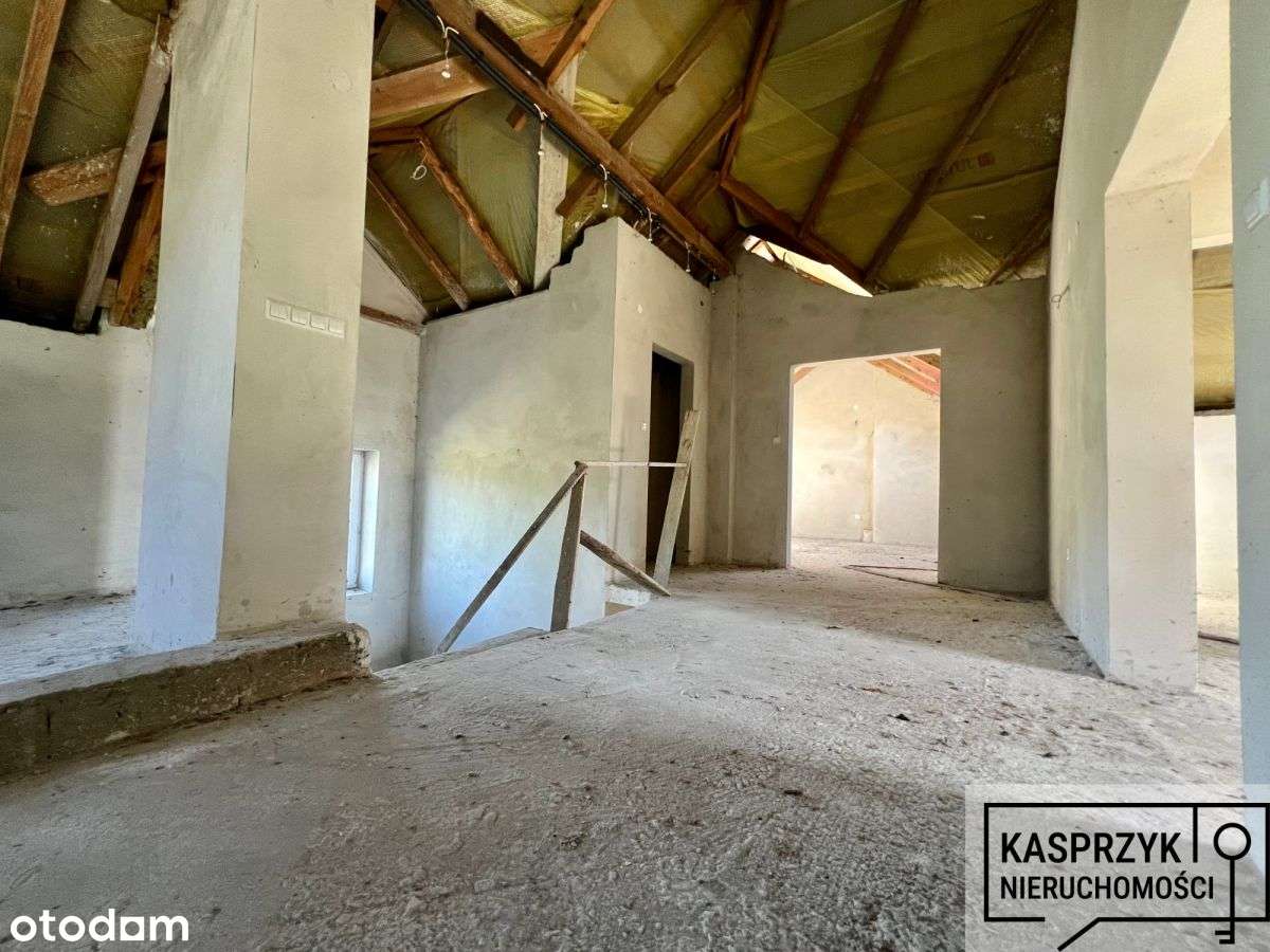 Działka z domem do wykończenia w Besku.-16