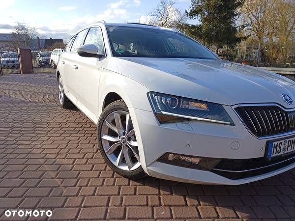 Skoda Superb 2.0 TDI Style DSG - 13