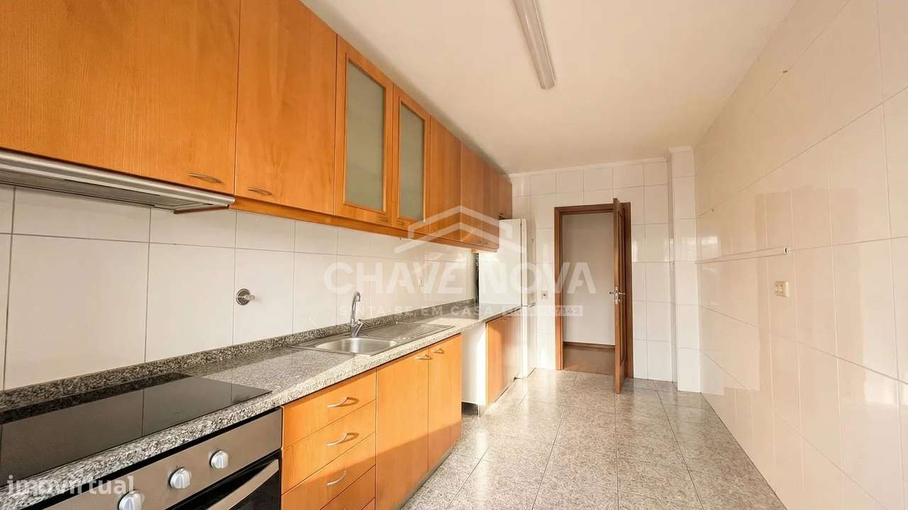LA - Apartamento T2 com Lugar de Garagem | 2Km Praia de Francelos - Grande imagem: 4/22