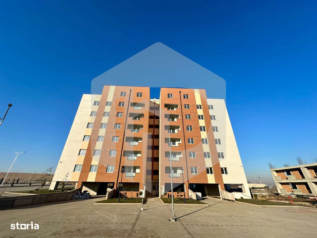 Apartament 3 camere - TVA Inclus  - Decomandat - Calea Surii mici - Imagine principală: 2/8