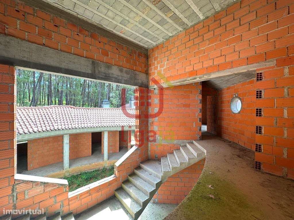 Moradia T6 em construção!-31