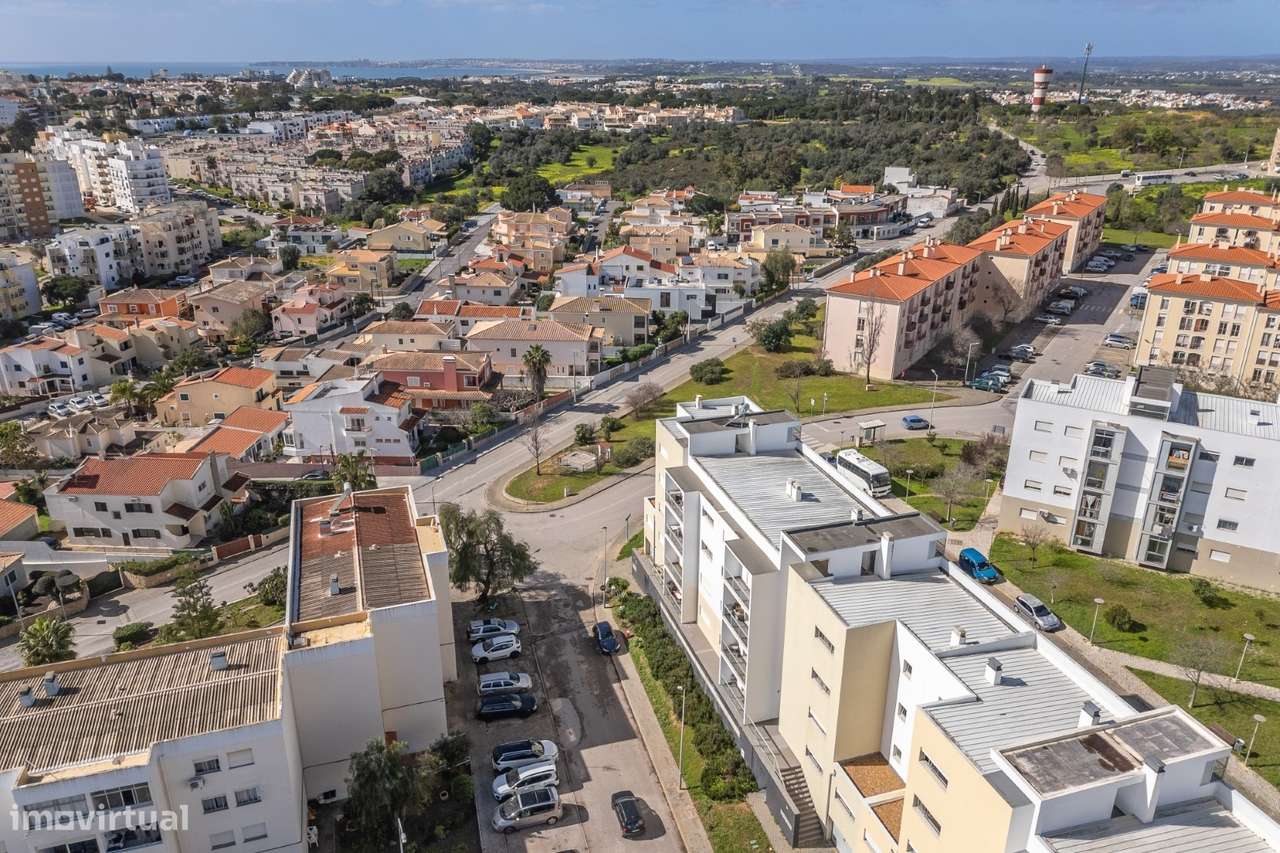 Apartamento T3 com garagem-27