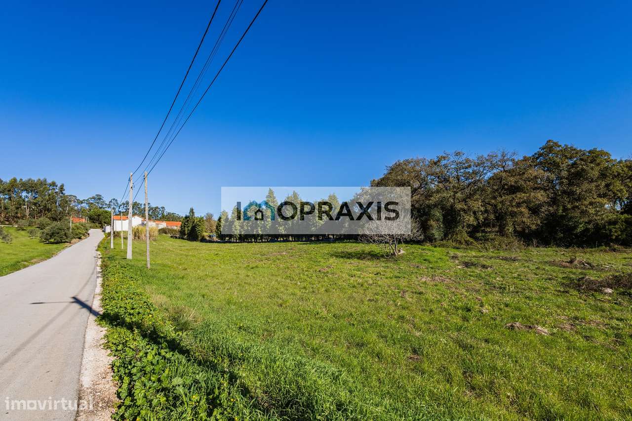 Moradia para reabilitação e terreno em Pedreiras, Porto de Mós-18