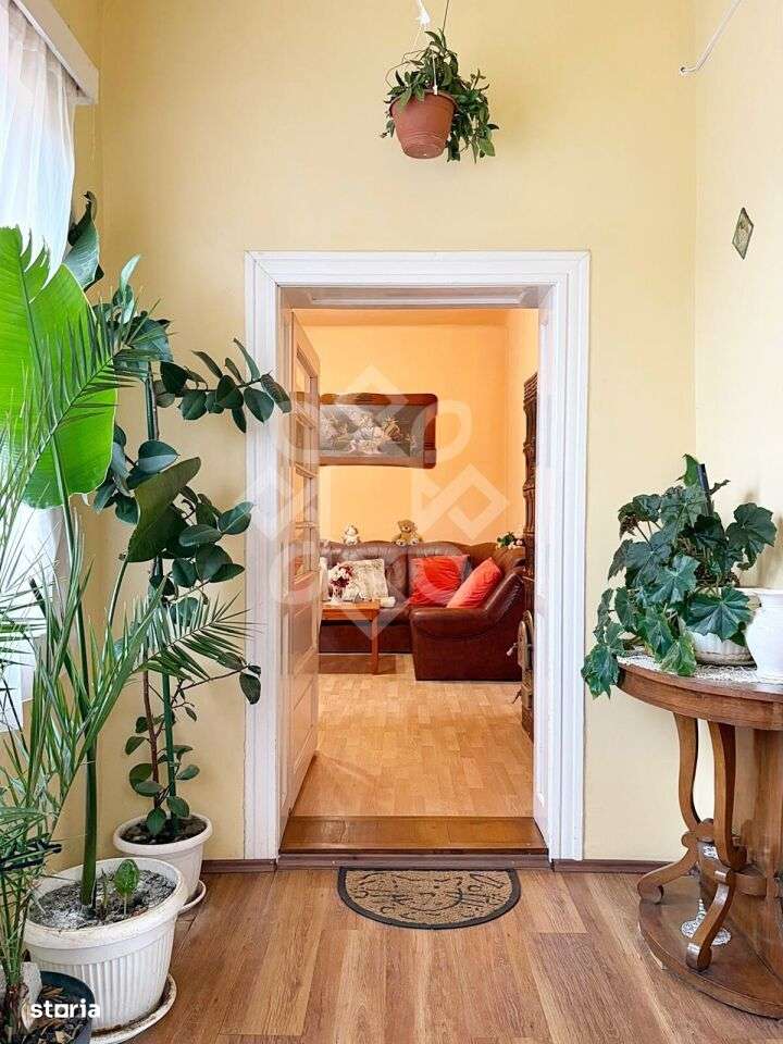 Casa de vanzare la 22 km de Oradea, Santaul Mare, Bihor - Imagine principală: 5/20