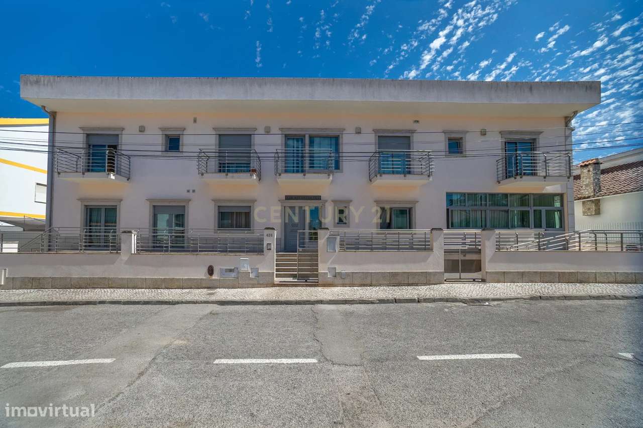 ERPI / RESIDÊNCIA SÉNIOR EM FUNCIONAMENTO | FOROS DE AMORA – SEIXAL-0