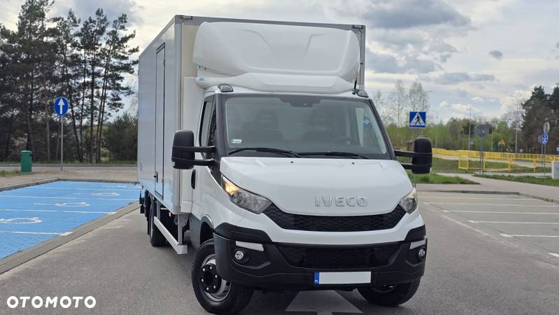 Iveco IVECO DAILY 3.0 180KM❗❗72c18 70c18 65c18 / BLIŹNIAK / DUŻA ŁADOWNOŚĆ / IZOTERMA IGLOOCAR / WINDA / SALON POLSKA / GRUBA ŚCIANKA / FULL OPCJA❗❗ - 9