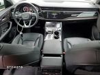 Audi Q8 55 TFSI quattro tiptronic - 9