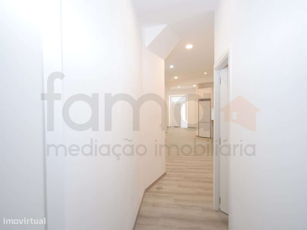 Apartamento T0+1 totalmente reabilitado Sete Rios / Avenidas Novas-27