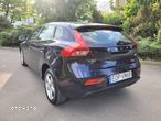 Volvo V40 D2 Momentum - 4